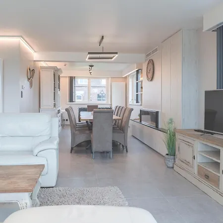 De Golfbreker * Middelkerke